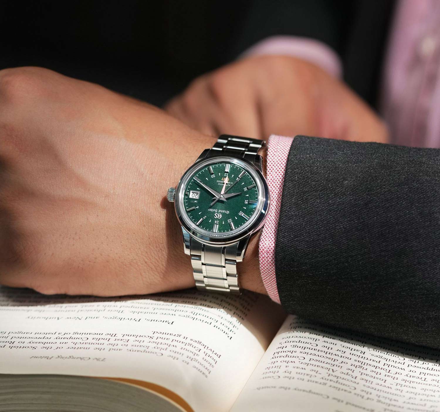 Seiko Seiko Grand Seiko SBGJ251G , наручные мужские часы фото под углом