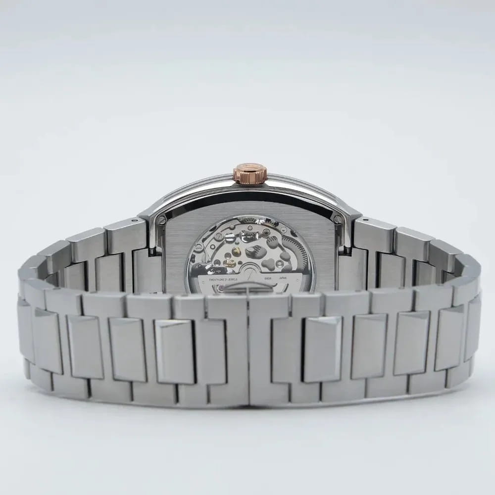 Bulova Bulova Maquina 98A319,  сша мужские часы на браслете нержавеющая сталь боковой вид