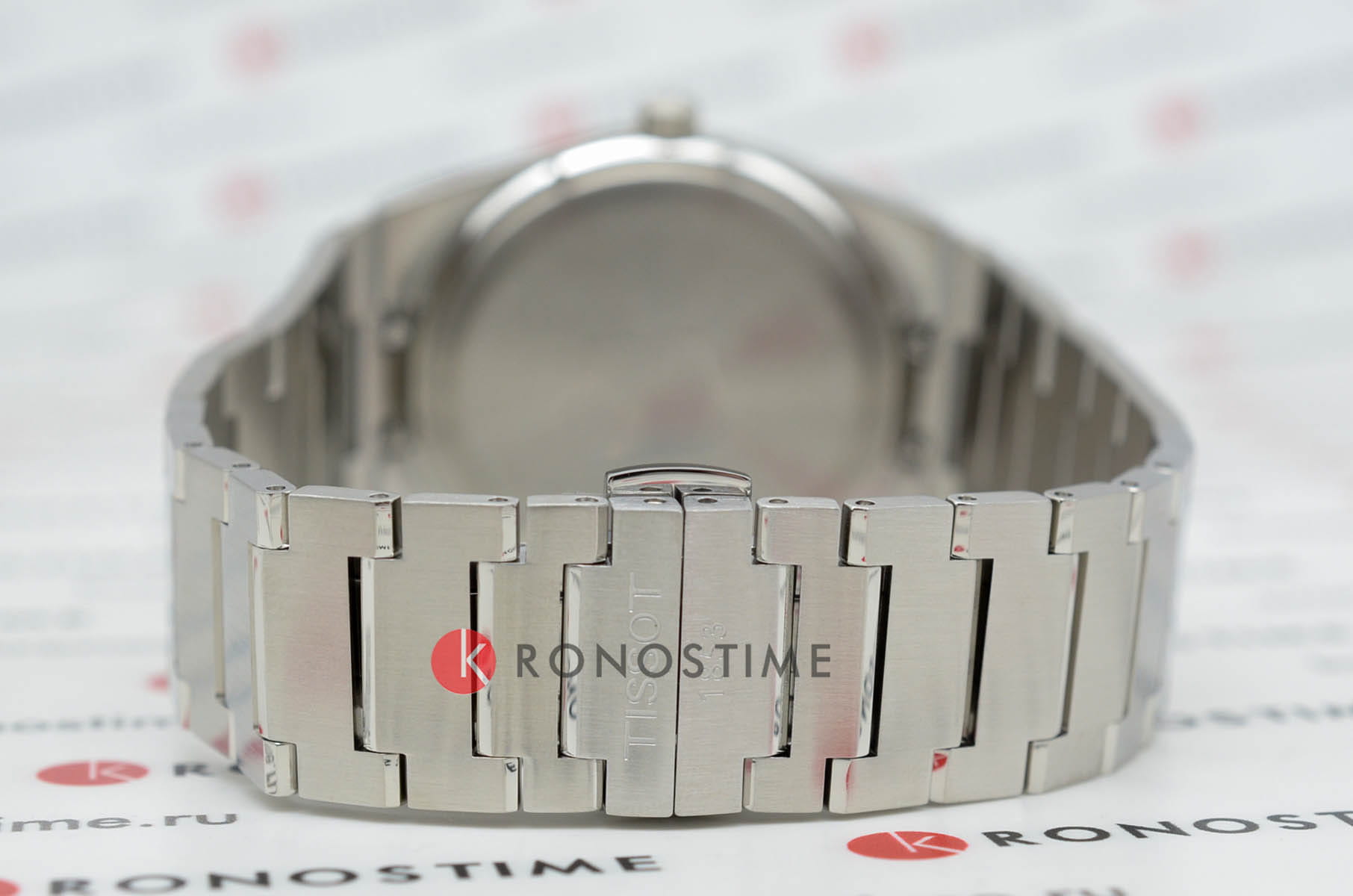Tissot Tissot PRX T137.410.11.031.00 кварцевые мужские часы часы крупный план серый циферблата