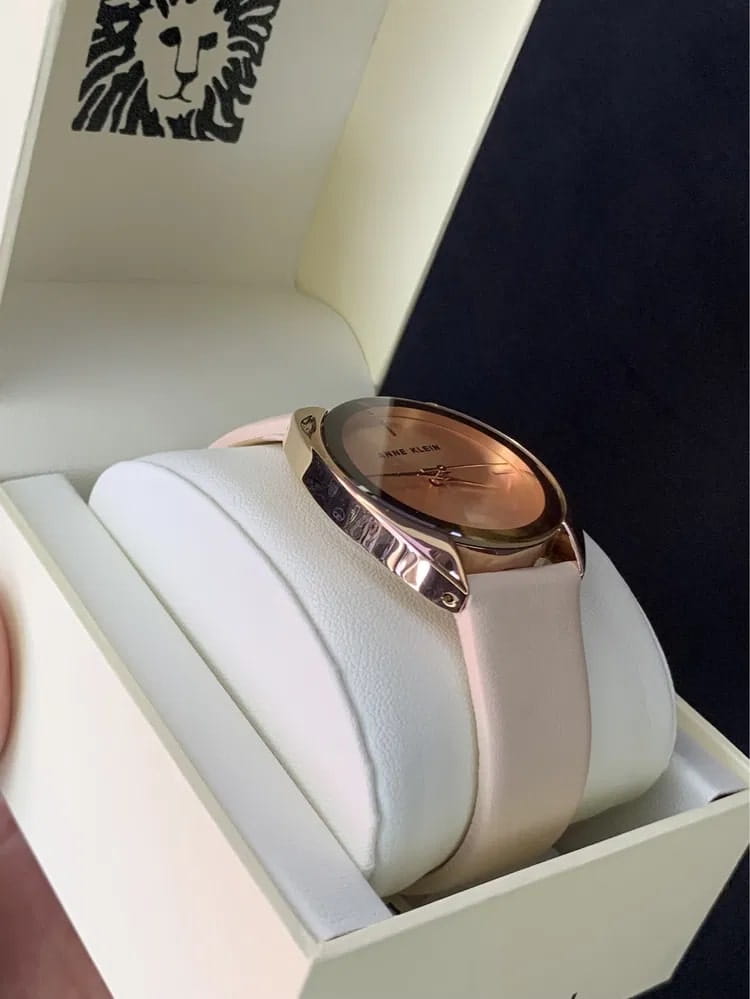 Anne Klein Anne Klein Leather 4030RGBH  - задняя крышка металл сталь корпуса, сша часы