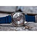 Seiko SPB325J1 наручные мужские часы застежка крупным планом