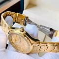 Seiko SNKN96J1 наручные мужские часы застежка крупным планом