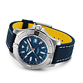 Часы Breitling Avenger Automatic GMT 45 A32395101C1X2 фото 3