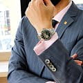 Серебристый Seiko Seiko Presage SSA441J1 на белом фоне — вид анфас