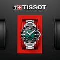 Tissot T1204171109101 наручные мужские часы застежка крупным планом