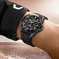 Mido Mido Ocean Star 200C Carbon Limited Edition M042.431.77.081.00 механические мужские часы часы, крупный план черный циферблат