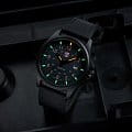 Luminox XL.1977 наручные мужские часы застежка крупным планом