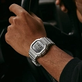 Часы Casio G-Shock DW-5600FF-8DR (DW-5600FF-8) фото 2