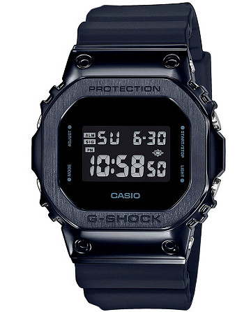 Casio G-Shock GM-5600B-1