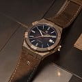 Maurice Lacroix Maurice Lacroix Aikon Automatic Bronze AI6008-BRZ01-730-3 механические мужские часы часы, крупный план коричневый циферблат
