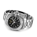Часы Breitling Avenger Chronograph 45 A13317101B1A1 фото 3