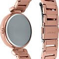 Casio Casio Sheen SHE-3061PG-7B sheen японские женские часы на браслете 18-каратное желтое золото боковой вид
