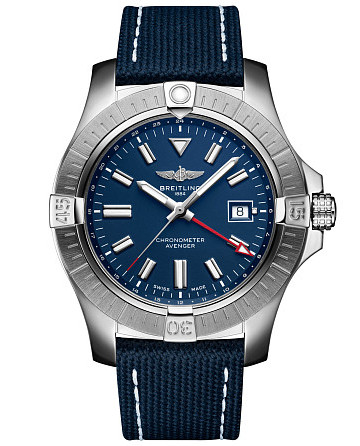 Breitling Avenger Automatic GMT 45 A32395101C1X2